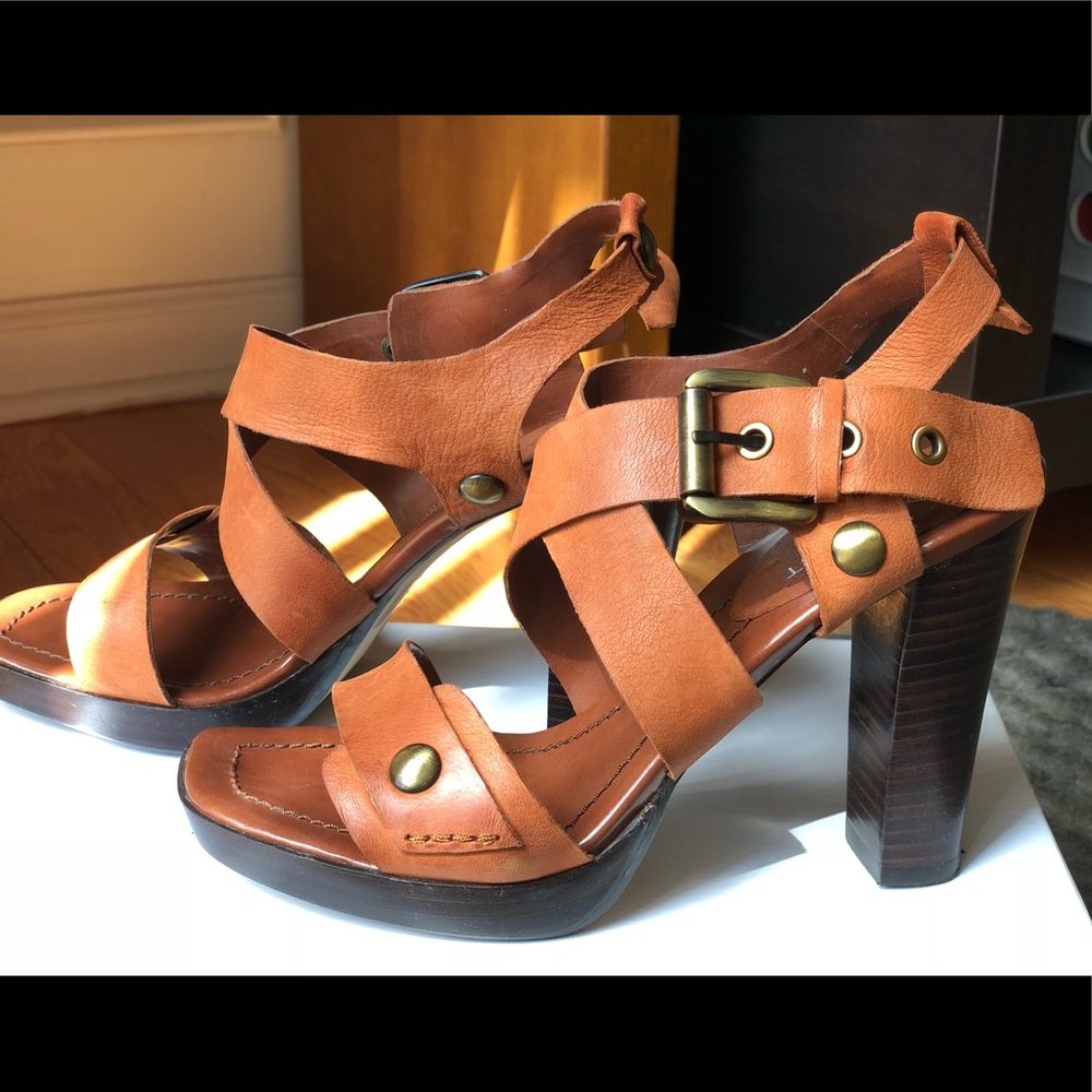 Nine West Platform, leather